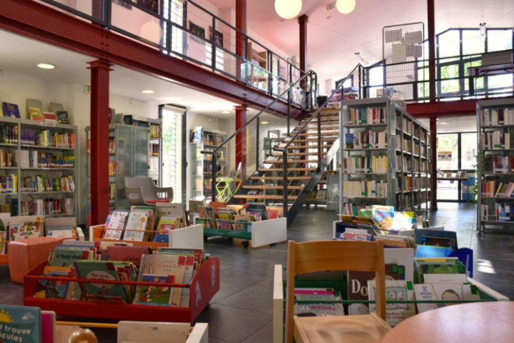 Bibliothèque Aubignan
